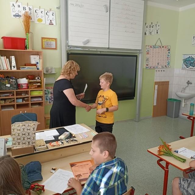 Foto z vysvědčení